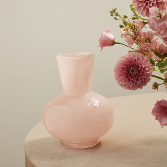 Leah Glass Vase with pink flowers