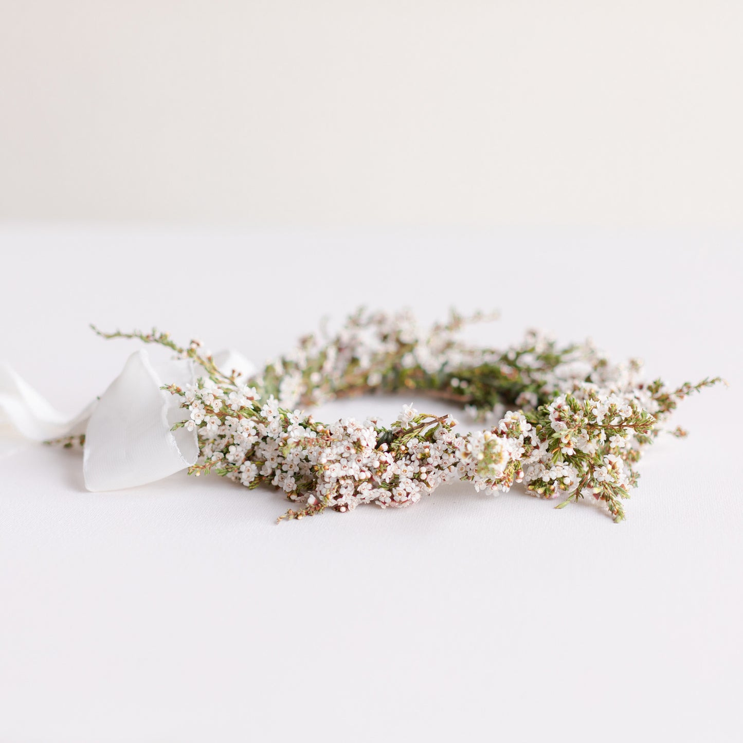 Floral dog collar for weddings