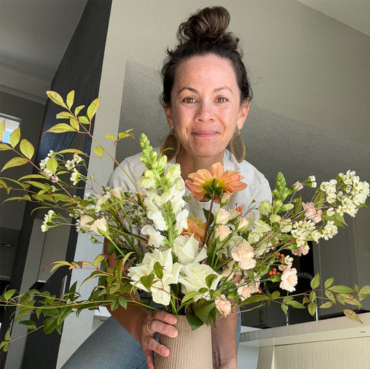 Student reviews floral design course