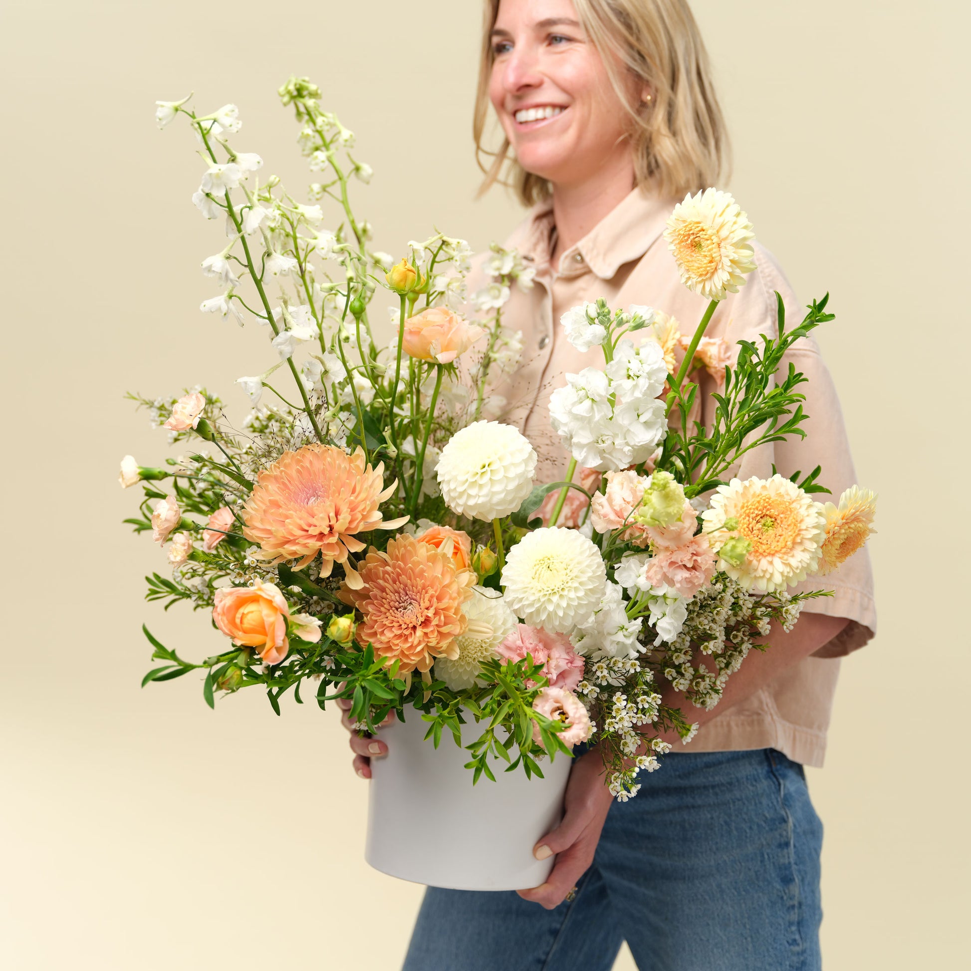 Extra flower arrangement in neutral pastels from Native Poppy